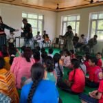 नुक्कड़ नाटक के जरिए ग्रामीणों को सरकारी योजनाओं और नशा मुक्ति का दिया गया संदेश