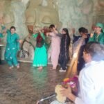 धर्मपुर में सांस्कृतिक कार्यक्रमों के जरिए ग्रामीणों को सरकारी कल्याणकारी योजनाओं की दी गई जानकारी